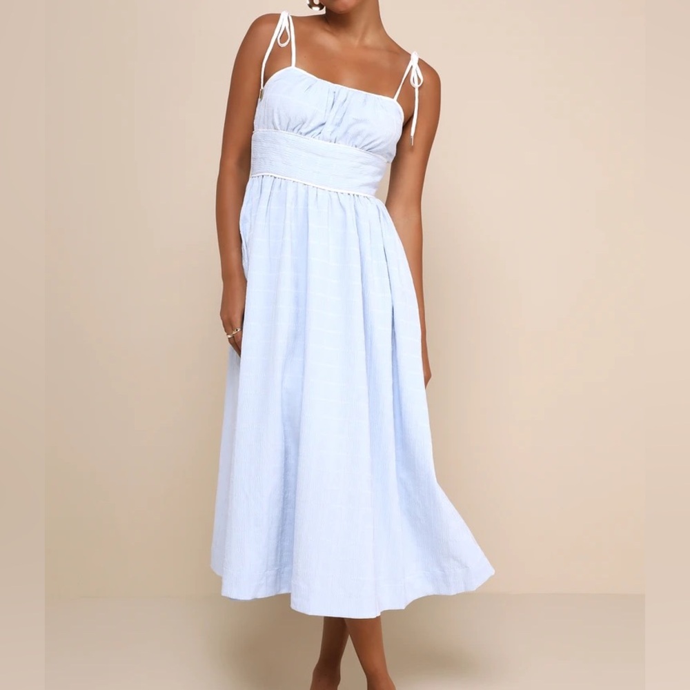 Lulu’s Charmingly Adorable Midi Dress